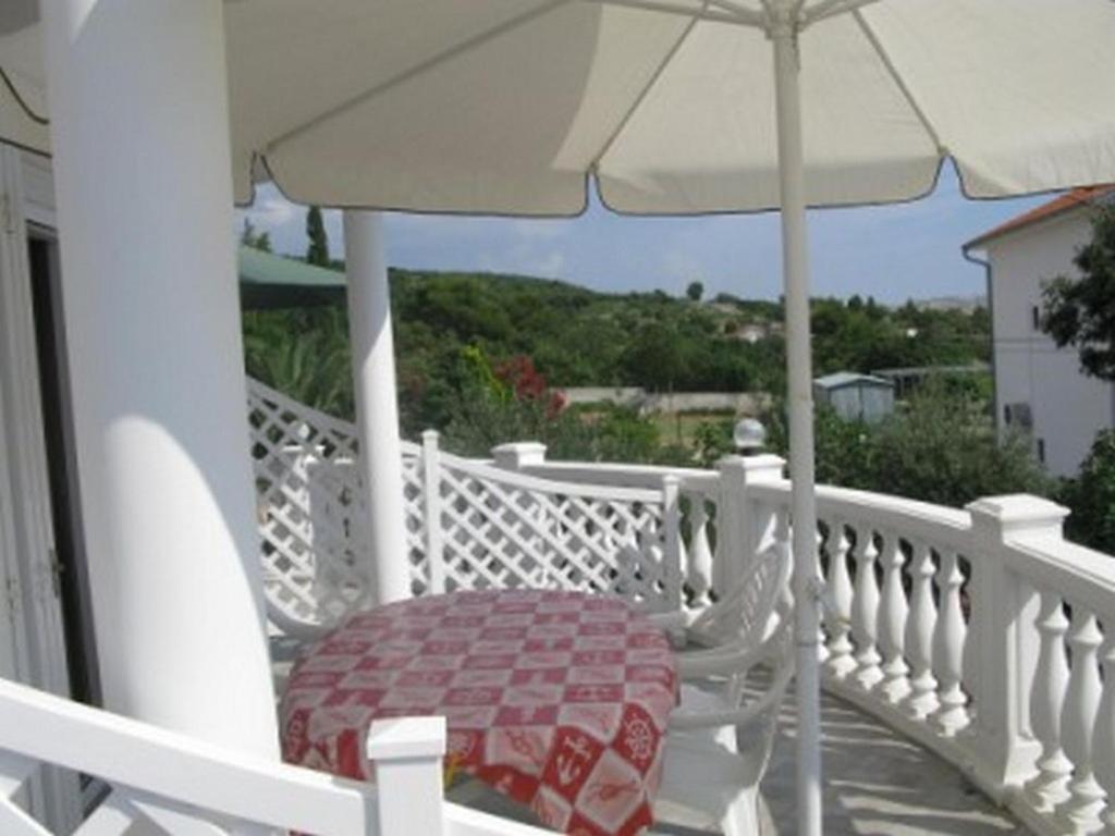 Apartments With A Parking Space Barbat, Rab - 16816 Barbat na Rabu Екстер'єр фото
