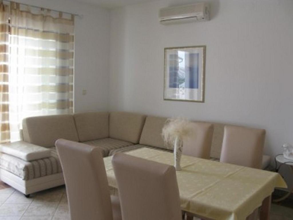 Apartments With A Parking Space Barbat, Rab - 16816 Barbat na Rabu Екстер'єр фото
