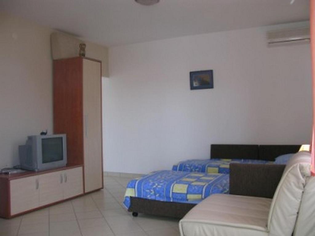 Apartments With A Parking Space Barbat, Rab - 16816 Barbat na Rabu Екстер'єр фото