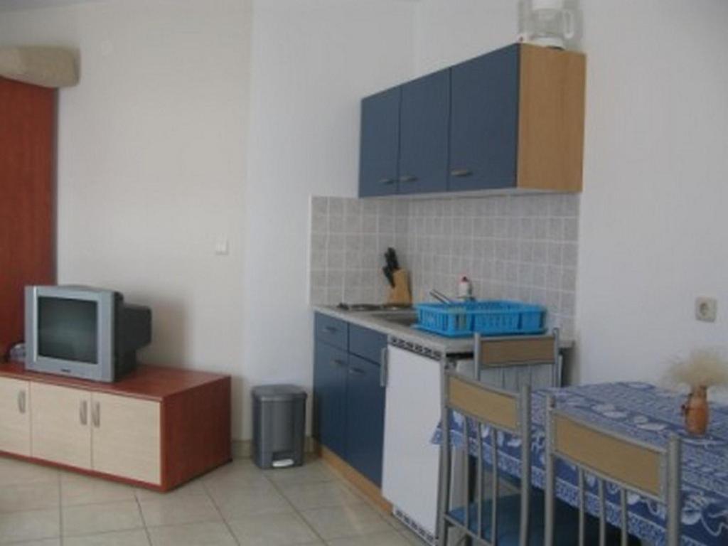 Apartments With A Parking Space Barbat, Rab - 16816 Barbat na Rabu Екстер'єр фото
